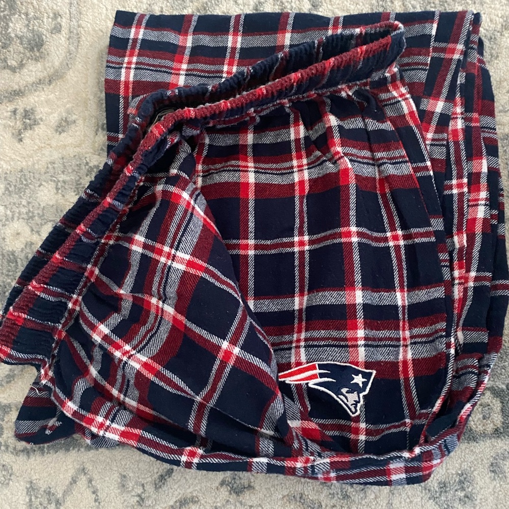Mens size medium patriots pj pants